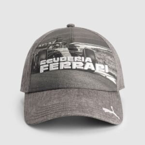 GORRA SCUDERIA FERRARI GRAPHIC GRIS